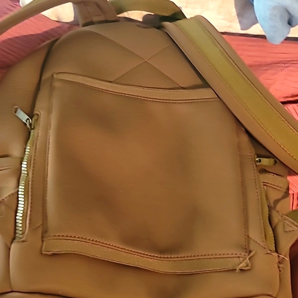DAGNE DOVER DAKOTA NEOPRENE BACKPACK